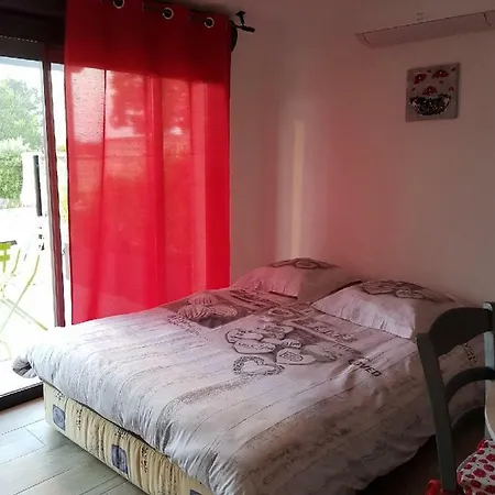 Les Coquelicots Holiday home